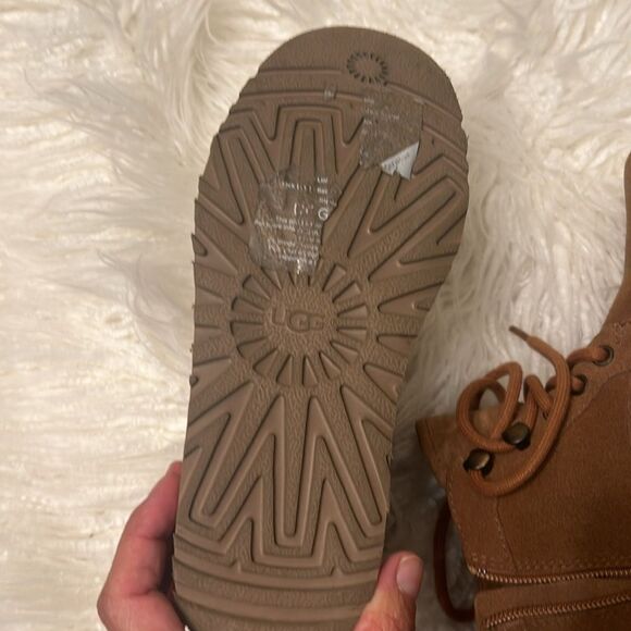 UGG Kids' Neumel Tasman Boot - Picture 8 of 9